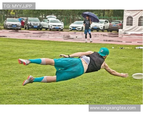 飞盘评论:重庆飞盘队的中路突破得失 飞盘评论:重庆飞盘队的中路突破得失